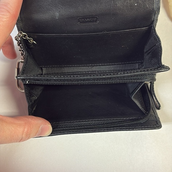 COACH Vintage Leatherware Wallet Coin Case Keychain Black Snap Front - Picture 5 of 5